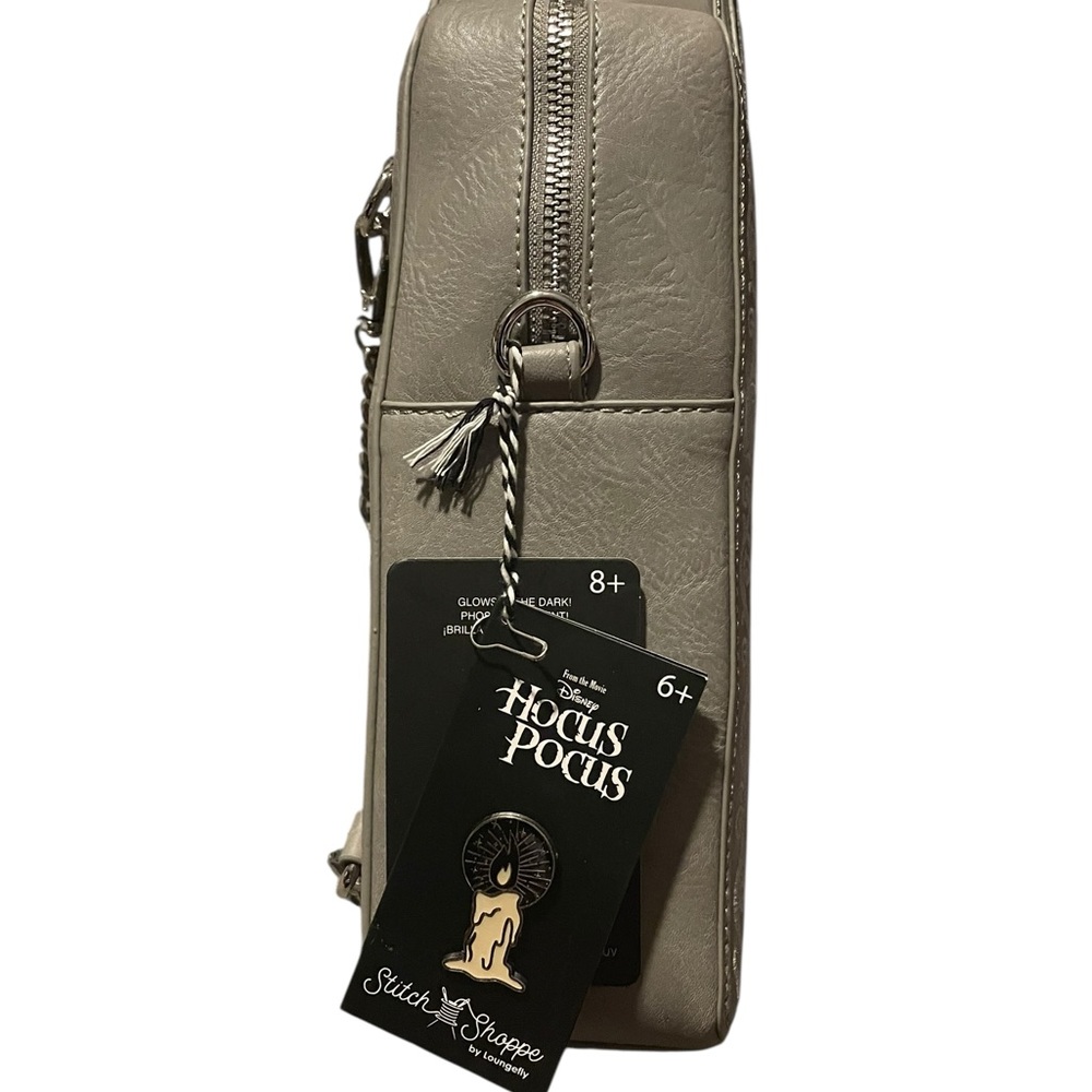 Loungefly Hocus Pocus Stitchshoppe Backpack with PIN!! 📌 - Picture 4 of 6